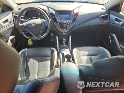 Zdjęcie 8 z 12 samochodu: 2013 HYUNDAI VELOSTER TURBO VIN:KMHTC6AE6DU114712 - miniatura