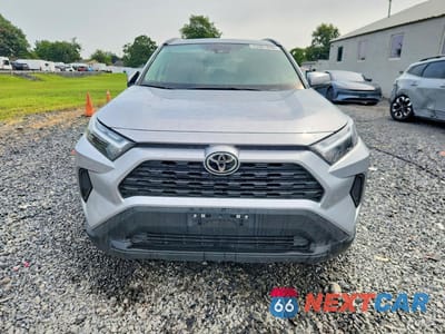 Piąte zdjęcie samochodu w środku: 2024 TOYOTA RAV4 HYBRID XLE VIN:4T3RWRFV6RU132606 - miniatura