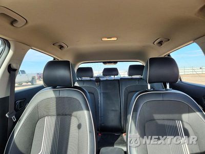 Zdjęcie 10 z 14 samochodu: 2023 HYUNDAI VENUE LIMITED VIN:KMHRC8A30PU258555 - miniatura