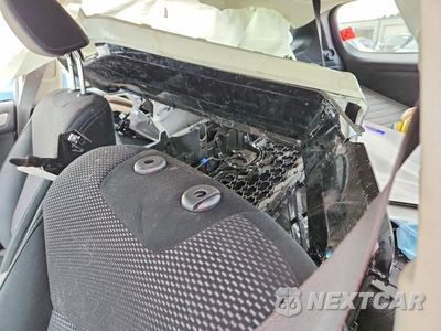Zdjęcie 10 z 13 samochodu: 2017 SUBARU OUTBACK 2.5I PREMIUM VIN:4S4BSAFC3H3319926 - miniatura