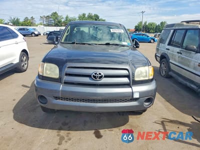 Piąte zdjęcie samochodu w środku: 2003 TOYOTA TUNDRA BASE VIN:5TBJN32103S374082 - miniatura