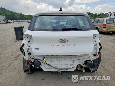 Zdjęcie 6 z 13 samochodu: 2021 HYUNDAI VENUE SE VIN:KMHRB8A34MU065940 - miniatura
