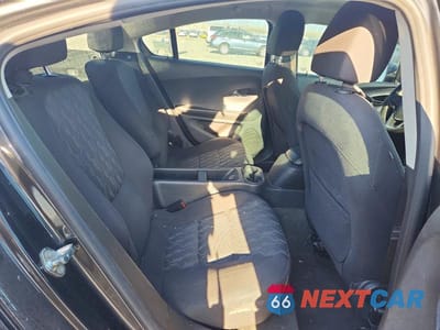 Zdjęcie 10 z 12 samochodu: 2015 CHEVROLET VOLT VIN:1G1RA6E4XFU128517 - miniatura