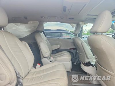 Zdjęcie 11 z 13 samochodu: 2014 TOYOTA SIENNA XLE 7-PASSENGER VIN:5TDDK3DC4ES088282 - miniatura