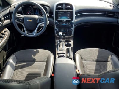Zdjęcie 8 z 12 samochodu: 2014 CHEVROLET MALIBU 1LT VIN:1G11C5SL7EF136140 - miniatura