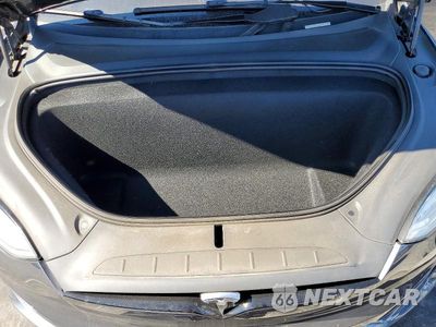 Zdjęcie 12 z 14 samochodu: 2022 TESLA MODEL X VIN:7SAXCBE68NF329510 - miniatura
