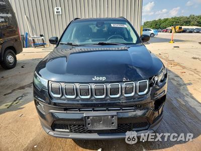 Piąte zdjęcie samochodu w środku: 2022 JEEP COMPASS LATITUDE VIN:3C4NJDBB7NT209660 - miniatura