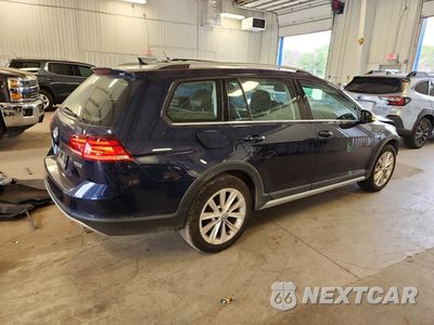 Trzecie zdjęcie samochodu z tyłu: 2019 VOLKSWAGEN GOLF ALLTRACK S VIN:3VWH17AU0KM522070 - miniatura