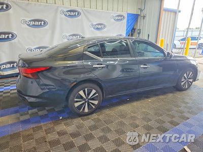 Trzecie zdjęcie samochodu z tyłu: 2021 NISSAN ALTIMA SV VIN:1N4BL4DV4MN365616 - miniatura