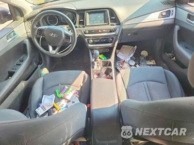 Zdjęcie 8 z 12 samochodu: 2018 HYUNDAI SONATA SE VIN:5NPE24AF1JH601965 - miniatura