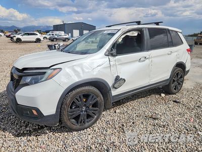 2021 HONDA PASSPORT SPORT 5FNYF8H22MB019081 - główne zdjęcie licytacji z USA - miniatura