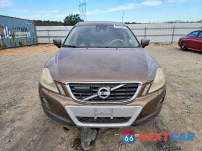 Piąte zdjęcie samochodu w środku: 2010 VOLVO XC60 T6 VIN:YV4992DZ8A2020985 - miniatura