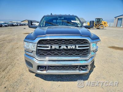 Piąte zdjęcie samochodu w środku: 2020 RAM 3500 TRADESMAN VIN:3C63RRGLXLG195653 - miniatura