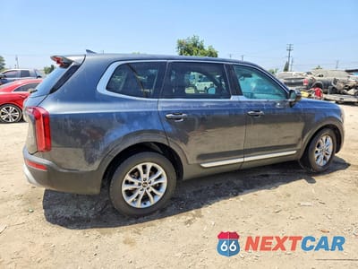 Trzecie zdjęcie samochodu z tyłu: 2020 KIA TELLURIDE LX VIN:5XYP24HCXLG010354 - miniatura