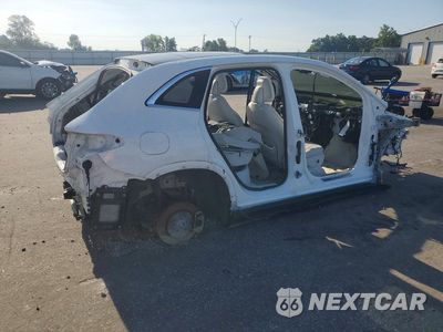 Trzecie zdjęcie samochodu z tyłu: 2023 MERCEDES-BENZ EQE SUV 350 4MATIC VIN:4JGGM1CB6PA008982 - miniatura