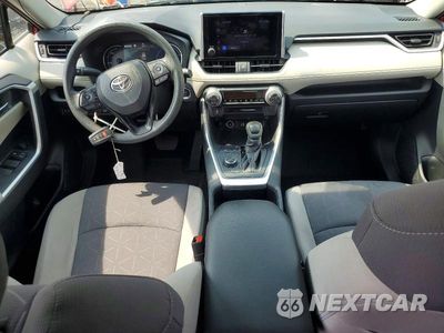 Zdjęcie 14 z 25 samochodu: 2025 TOYOTA RAV4 HYBRID XLE VIN:JTMRWRFV9SD296015 - miniatura