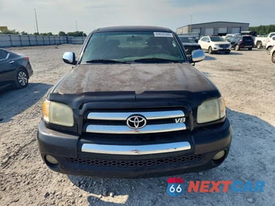 Piąte zdjęcie samochodu w środku: 2003 TOYOTA TUNDRA SR5 VIN:5TBRT34173S373100 - miniatura
