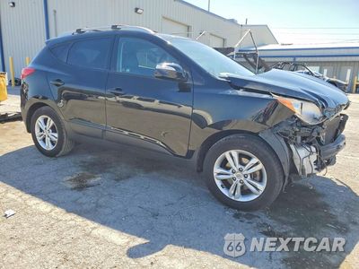 Czwarte zdjęcie samochodu z boku: 2013 HYUNDAI TUCSON GLS VIN:KM8JU3ACXDU657207 - miniatura