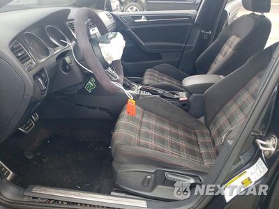 Zdjęcie 7 z 13 samochodu: 2017 VOLKSWAGEN GTI S VIN:3VW4T7AU9HM055927 - miniatura