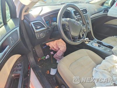 Zdjęcie 8 z 12 samochodu: 2017 FORD FUSION S VIN:3FA6P0G7XHR186785 - miniatura