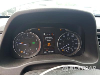 Zdjęcie 9 z 12 samochodu: 2017 HYUNDAI ELANTRA LIMITED VIN:KMHD84LFXHU067383 - miniatura