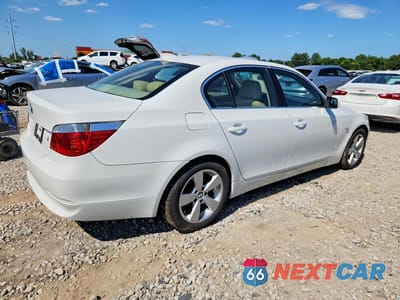 Trzecie zdjęcie samochodu z tyłu: 2007 BMW 525 XI VIN:WBANF335X7CS41454 - miniatura