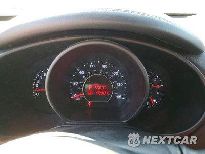 Zdjęcie 9 z 14 samochodu: 2014 KIA SOUL + VIN:KNDJP3A55E7013370 - miniatura
