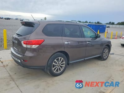 Trzecie zdjęcie samochodu z tyłu: 2015 NISSAN PATHFINDER SV VIN:5N1AR2MM7FC719901 - miniatura