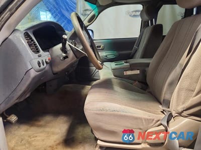 Zdjęcie 7 z 12 samochodu: 2000 TOYOTA TUNDRA SR5 VIN:5TBBT4412YS059482 - miniatura
