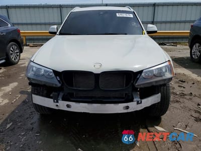 Piąte zdjęcie samochodu w środku: 2015 BMW X3 XDRIVE35I VIN:5UXWX7C55F0K32624 - miniatura