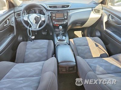 Zdjęcie 8 z 12 samochodu: 2016 NISSAN ROGUE SV VIN:KNMAT2MV9GP647298 - miniatura