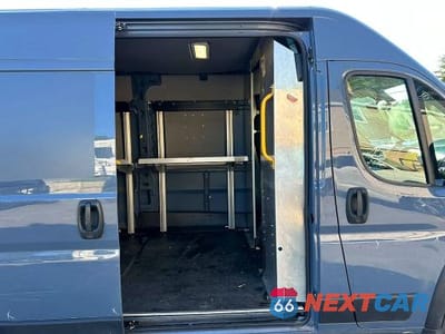 Piąte zdjęcie samochodu w środku: 2019 RAM PROMASTER 3500 3500 HIGH VIN:3C6URVJG9KE558902 - miniatura