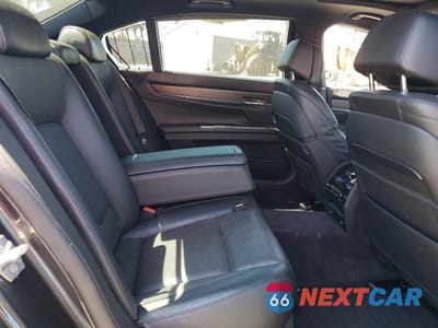 Zdjęcie 10 z 13 samochodu: 2013 BMW 750 LI VIN:WBAYE8C5XDD132205 - miniatura