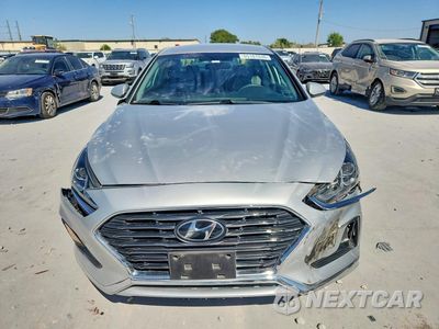 Piąte zdjęcie samochodu w środku: 2019 HYUNDAI SONATA SE VIN:5NPE24AF0KH769520 - miniatura