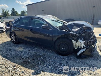 Czwarte zdjęcie samochodu z boku: 2017 TOYOTA CAMRY LE VIN:4T1BF1FK3HU721581 - miniatura