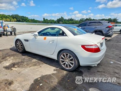 Drugie zdjęcie samochodu z przodu: 2016 MERCEDES-BENZ SLK 300 VIN:WDDPK3JA0GF121898 - miniatura