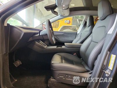 Zdjęcie 7 z 13 samochodu: 2026 TESLA MODEL Y VIN:7SAYGDEE8TA400338 - miniatura