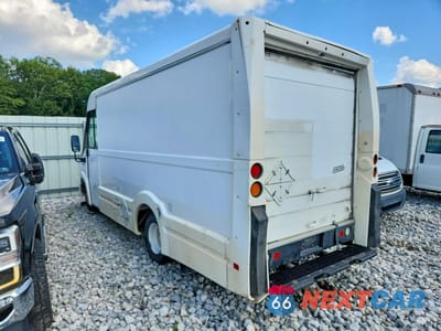 Drugie zdjęcie samochodu z przodu: 2018 ISUZU NPR VIN:JALB4T170J7W02138 - miniatura