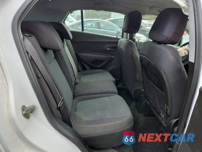 Zdjęcie 11 z 13 samochodu: 2020 CHEVROLET TRAX LS VIN:3GNCJNSB9LL148944 - miniatura