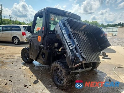 Trzecie zdjęcie samochodu z tyłu: 2023 POLARIS RANGER XP 1000 UTILITY VEHICLE VIN:4XARRE990P8437267 - miniatura