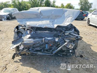 Piąte zdjęcie samochodu w środku: 2026 KIA K5 GT LINE VIN:KNAG64J76T5502340 - miniatura