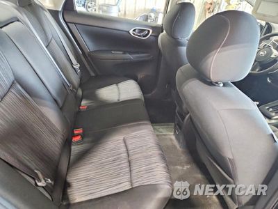 Zdjęcie 10 z 12 samochodu: 2017 NISSAN SENTRA VIN:3N1AB7AP6HY389511 - miniatura