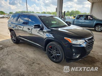Czwarte zdjęcie samochodu z boku: 2021 CHEVROLET TRAVERSE PREMIER VIN:1GNEVKKW6MJ134989 - miniatura