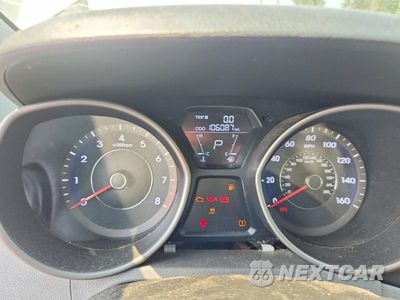 Zdjęcie 9 z 12 samochodu: 2013 HYUNDAI ELANTRA GLS VIN:5NPDH4AE4DH202845 - miniatura