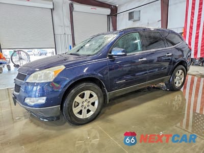 2011 CHEVROLET TRAVERSE LT 1GNKRGED5BJ384316 - główne zdjęcie licytacji z USA - miniatura