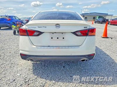 Zdjęcie 6 z 12 samochodu: 2020 NISSAN ALTIMA SR VIN:1N4BL4CV7LC165261 - miniatura