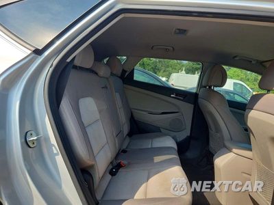 Zdjęcie 11 z 13 samochodu: 2016 HYUNDAI TUCSON ECO VIN:KM8J33A26GU215278 - miniatura