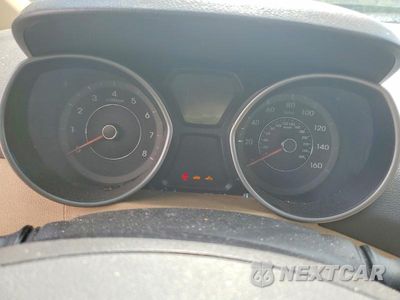 Zdjęcie 9 z 12 samochodu: 2013 HYUNDAI ELANTRA LIMITED VIN:5NPDH4AE4DH330437 - miniatura