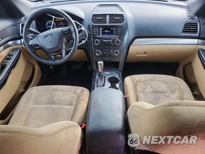 Zdjęcie 8 z 13 samochodu: 2017 FORD EXPLORER VIN:1FM5K8B82HGA11663 - miniatura