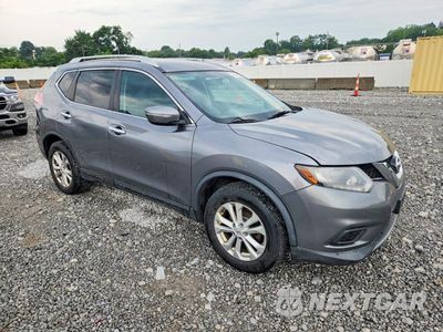 Czwarte zdjęcie samochodu z boku: 2015 NISSAN ROGUE SV VIN:KNMAT2MT5FP586741 - miniatura